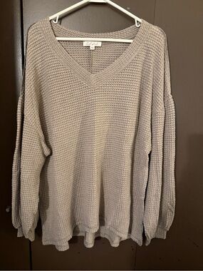 Relaxed V-Neck Waffle Knit Sweater - Taupe